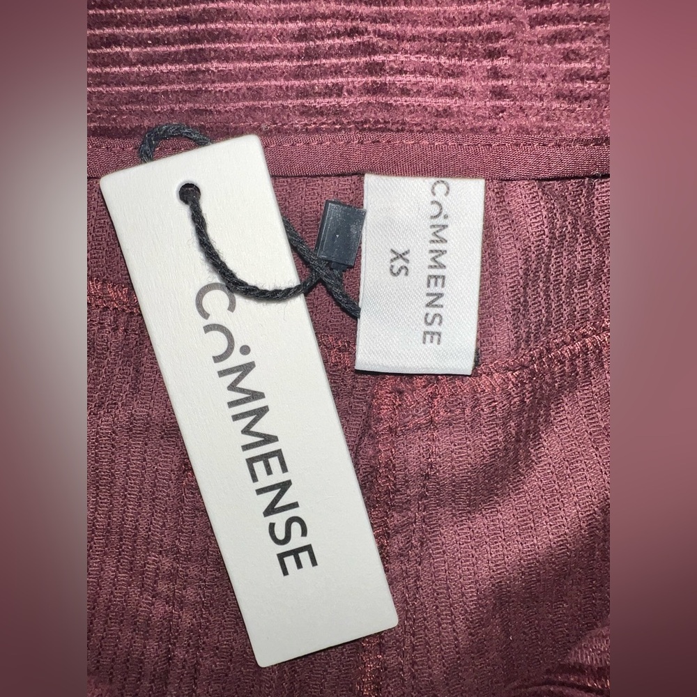 CoMMENSE Belted Corduroy Straight-Leg Pants
COLOR - Burgundy Size XS NWT - Picture 9 of 10